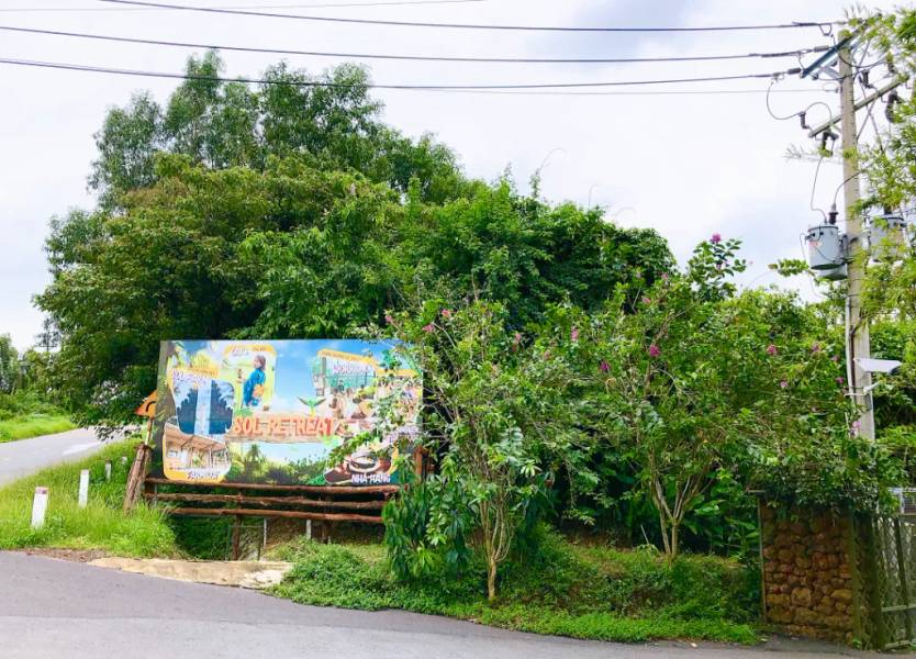  Đường dẫn vào Sol Retreat Farm 
