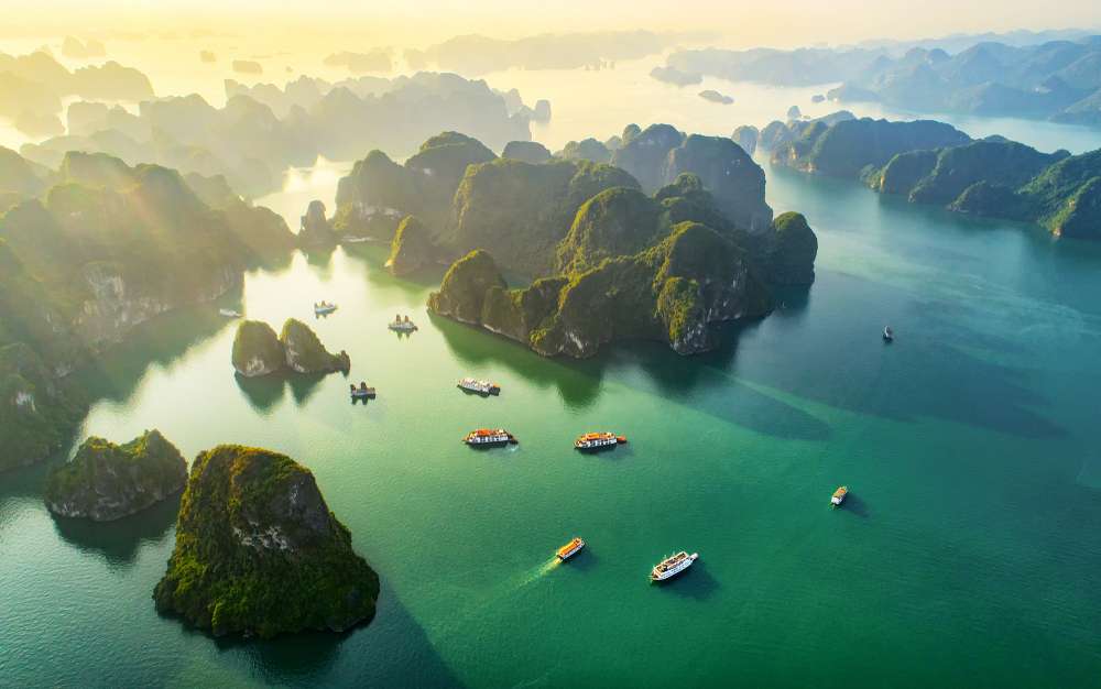 10 Pilihan Wisata Vietnam Terbaik Buat Berpetualang, Fachri Rizki