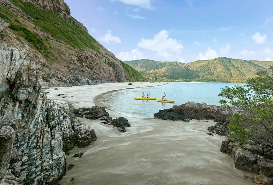 bãi biển Đất Dốc