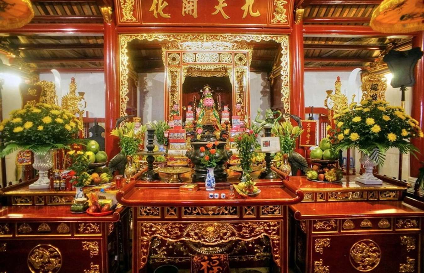 lễ vật khi đến đền Ngọc Sơn