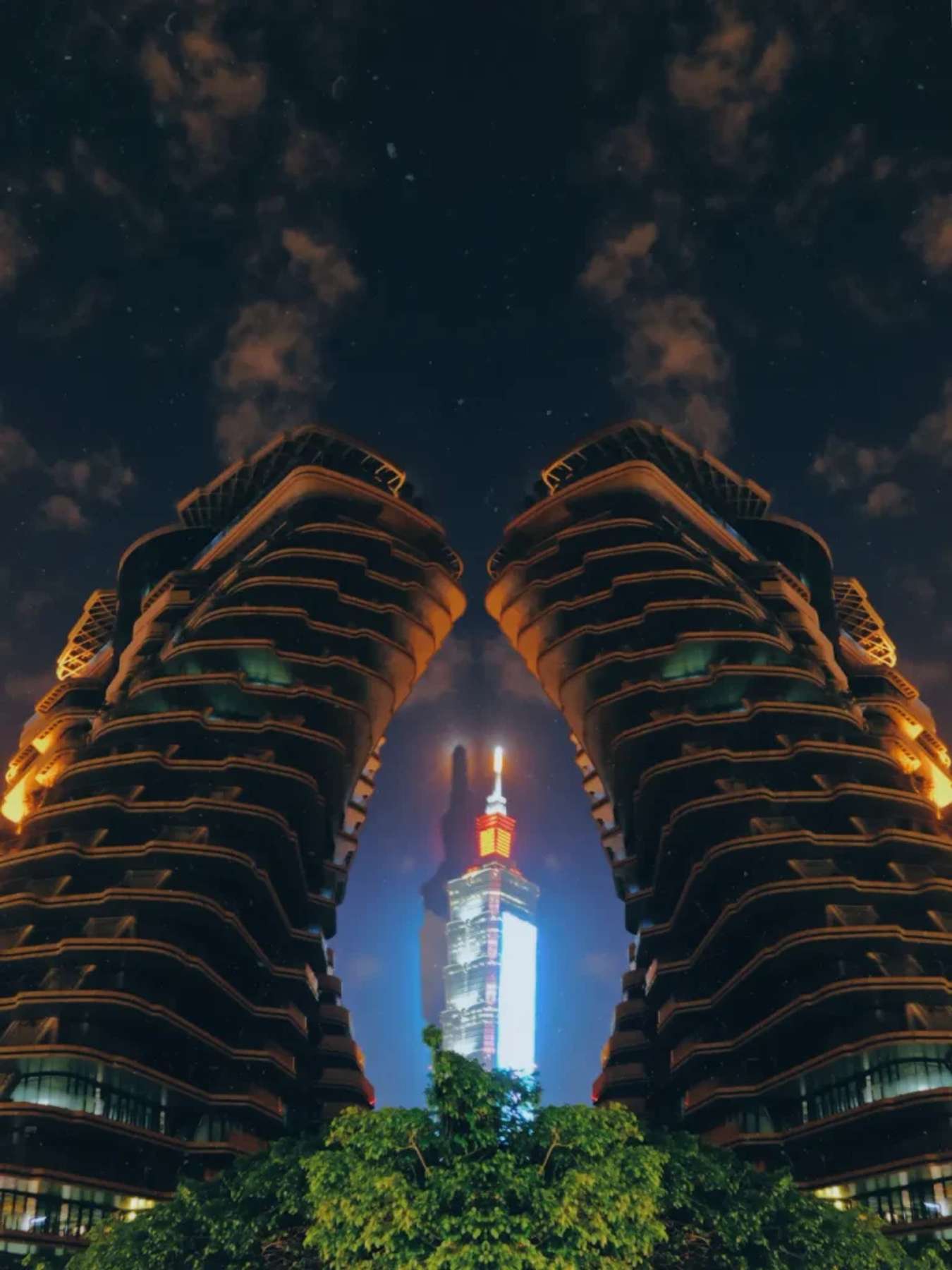 Khi tòa nhà được “nhân đôi” bao lấy tháp Taipei 101