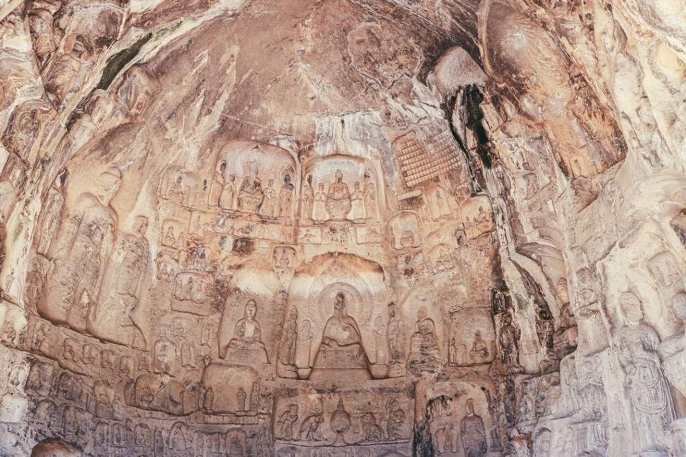 Hang Cổ Dương