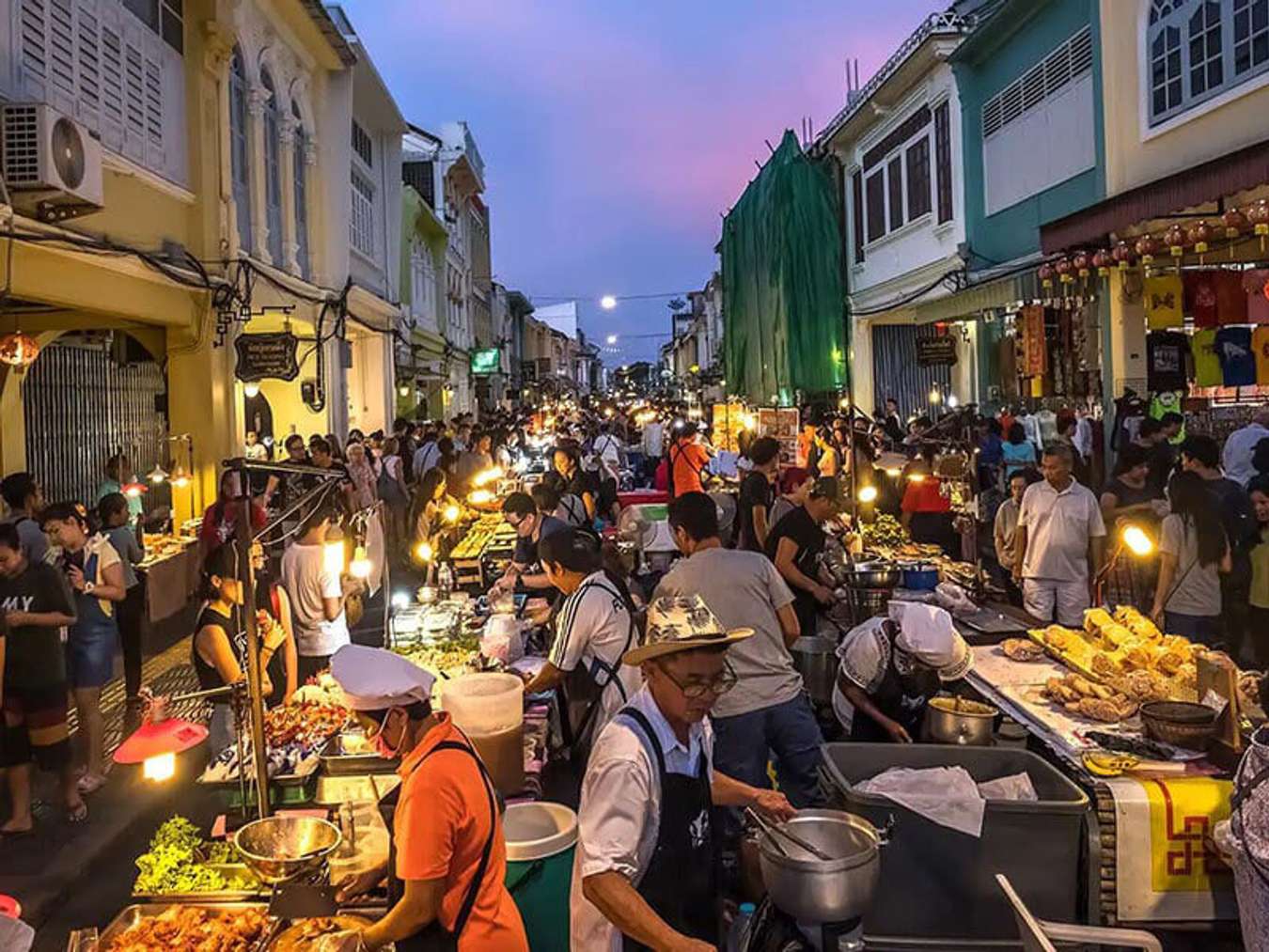 Phố cổ Phuket - Mắc kẹt trong quá khứ vàng son của Thái Lan