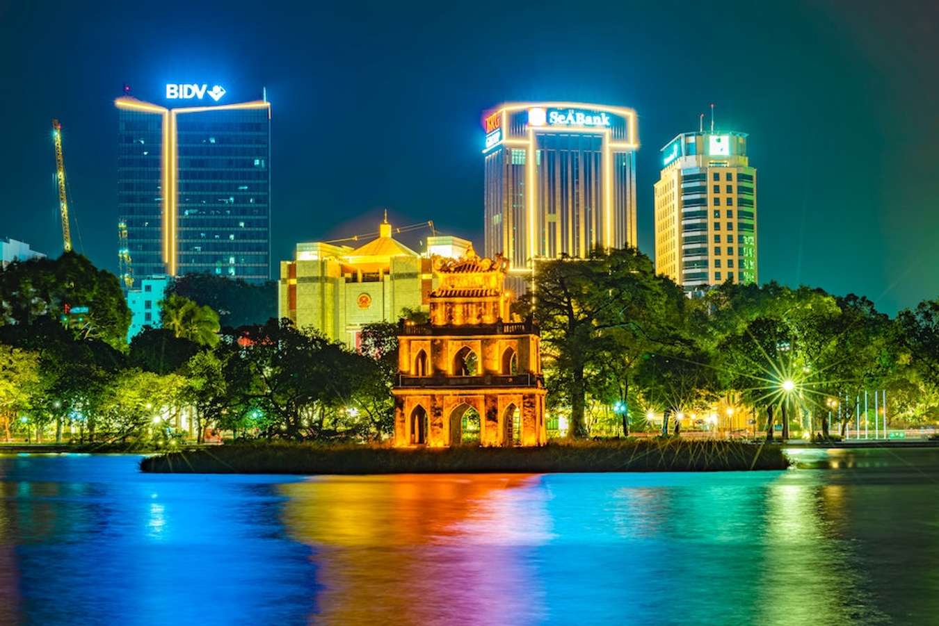 Chiêm ngưỡng Tháp Rùa - địa danh lịch sử nổi tiếng thủ đô Hà Nội