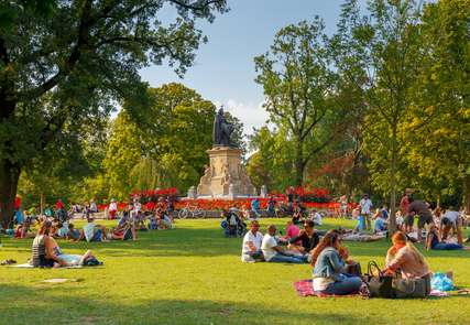 The Best 15 Delicious Netherlands Foods, Traveloka MY