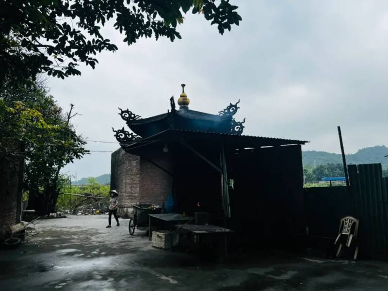 Nơi hoá sớ và hoá lễ
