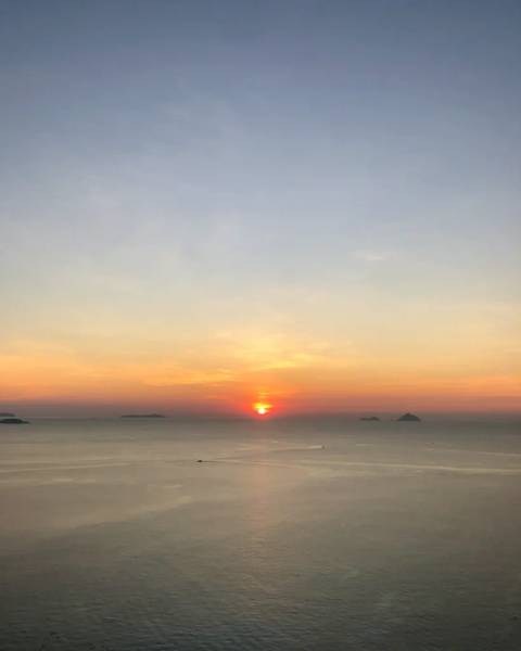Bình minh Nha Trang