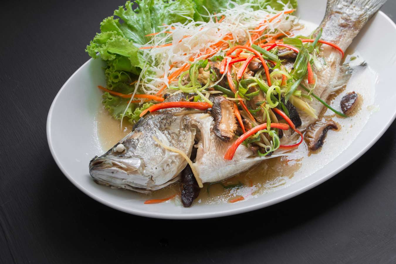 Steamed fish 