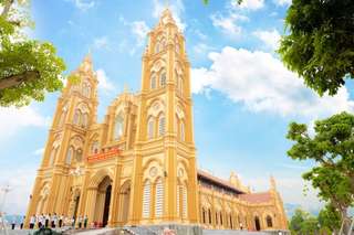 Nhà thờ Xương Điền - Ngôi thánh đường dát vàng nức tiếng Nam Định, Nguyễn Thụy Mộc Nhiên