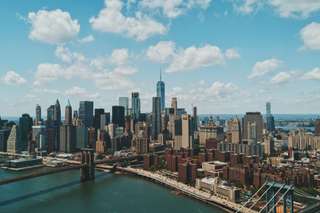 8 Hotel Harga Terjangkau di Times Square New York, Traveloka Team