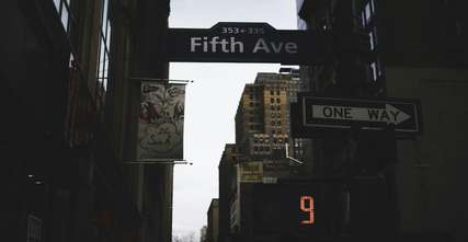 8 Hotel Dekat Fifth Avenue New York untuk Holiday Trip, Traveloka Team