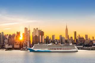 10 Rekomendasi Cruise New York Terbaik untuk Nikmati Panorama Unik, Xperience Team