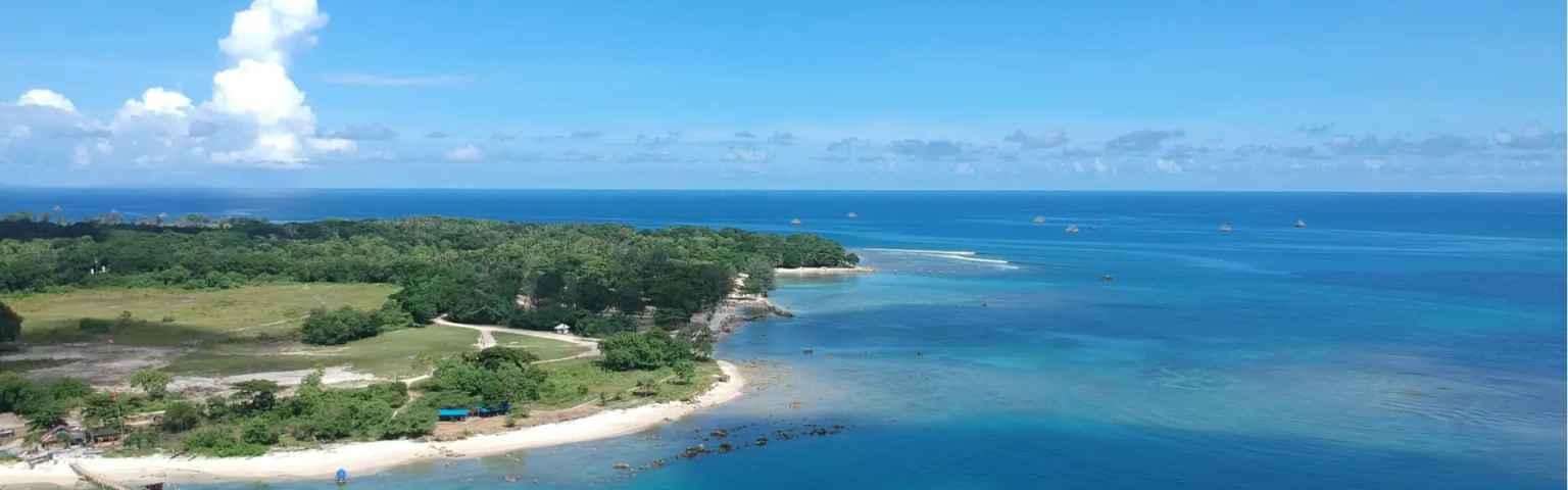 15 Tempat Wisata Serang Terpopuler, Ada Pantai & Air Terjun Menawan