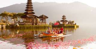 Top 10 Family-Friendly Resorts in Bali, Traveloka Team