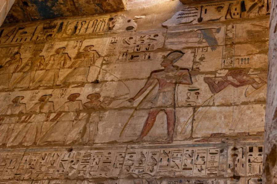 Cảnh chiến đấu của Pharaoh Ramses III
