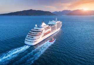 Rekomendasi Transatlantic Cruise Terbaik 2026: Panduan Melintasi Samudra Atlantik, Xperience Team