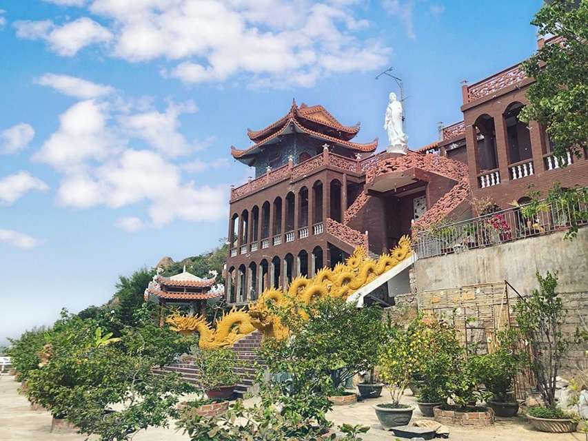 Khám phá Trùng Sơn Cổ Tự - Điểm du lịch linh thiêng ở Ninh Thuận