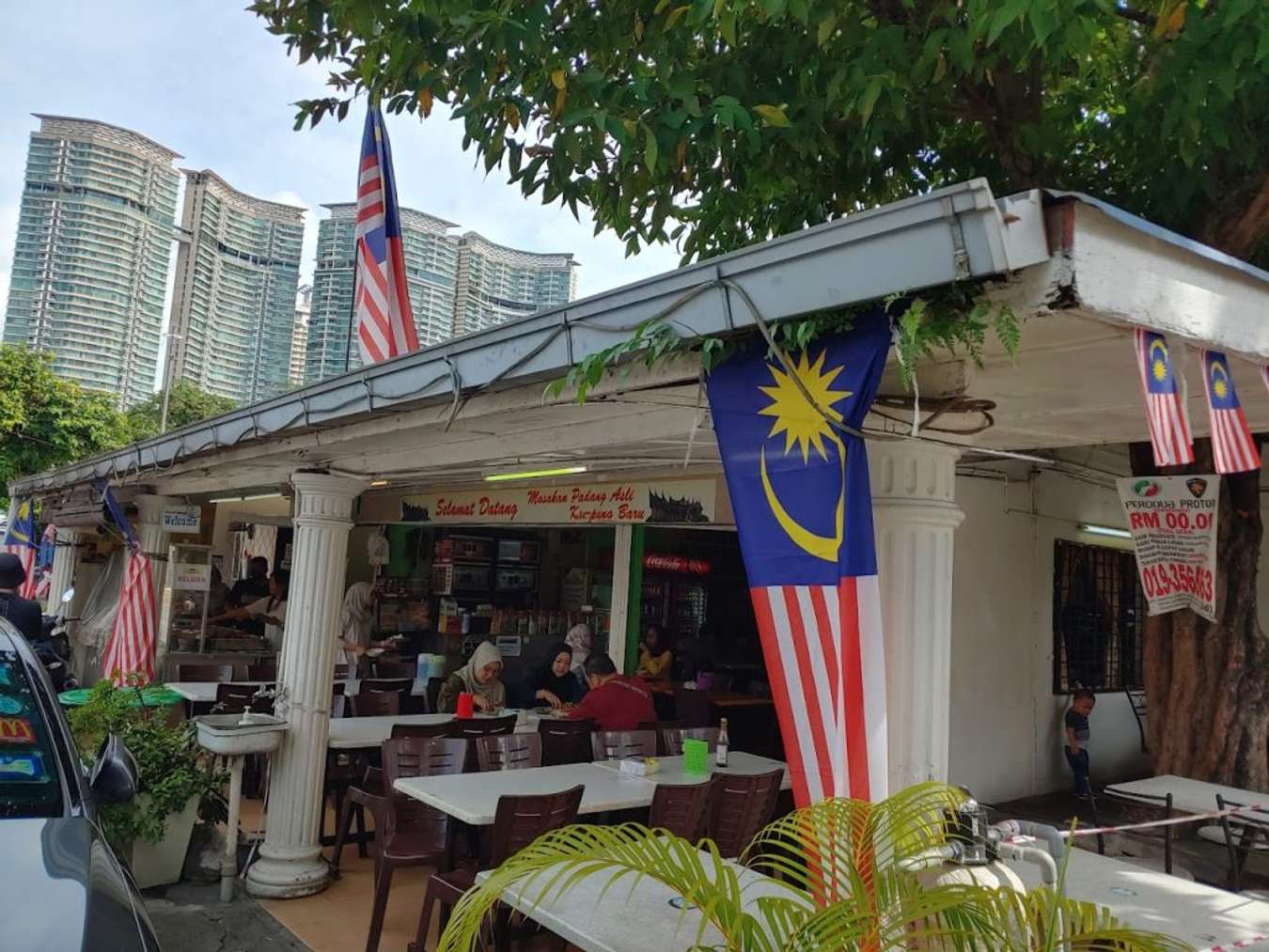 Masakan Padang Asli Kampung Baru