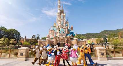 Hong Kong Disneyland: Rides, Tips & Ticket Prices