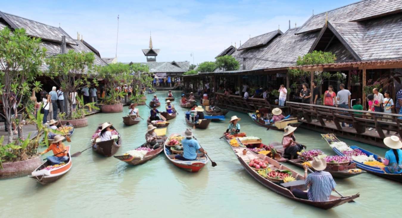 ตลาดน้ำ พัทยา Pattaya Floating Market