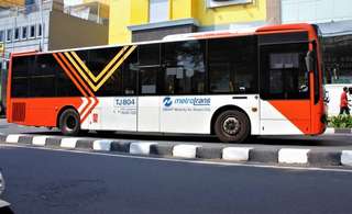 Rute 3F Transjakarta, Travel Bestie