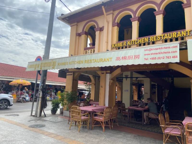 Khmer Kitchen Restaurant từng được New York Times review trên báo của họ