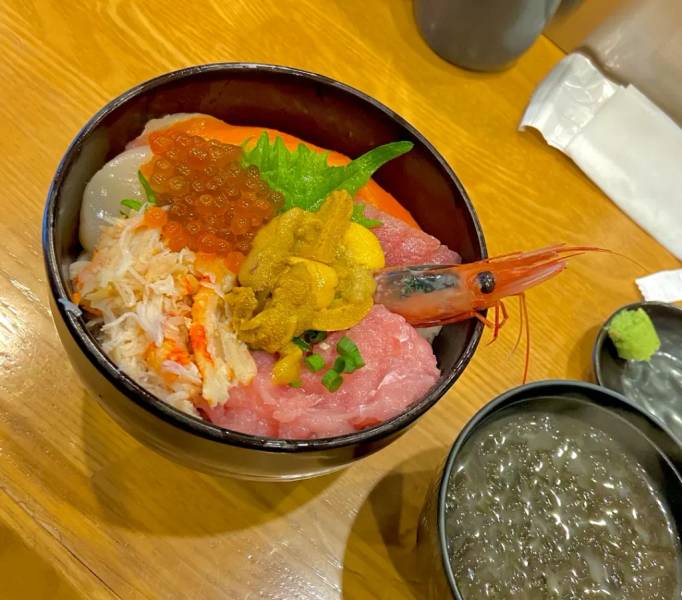Bát Kaisendon