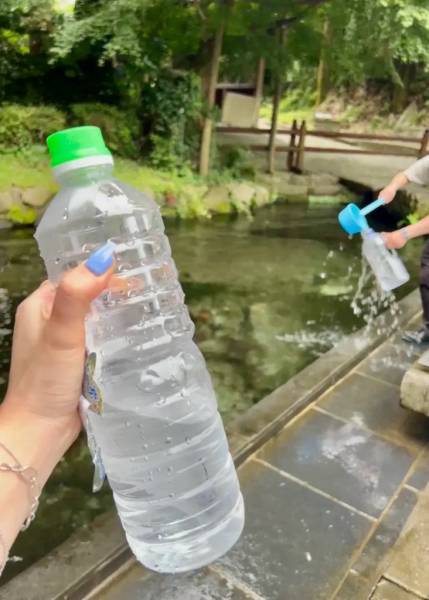 Ban đầu mình chỉ lấy nửa chai 