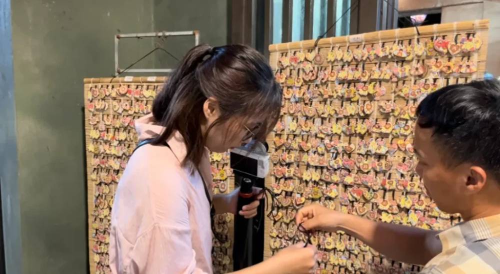 Các món đồ lưu niệm nhỏ xinh từ làng gốm Bồ Bát
