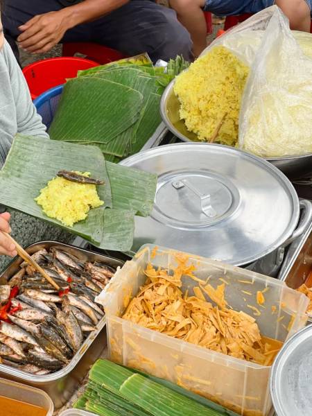 Món ăn sáng của người bản địa - trải nghiệm du lịch Kontum 1 ngày