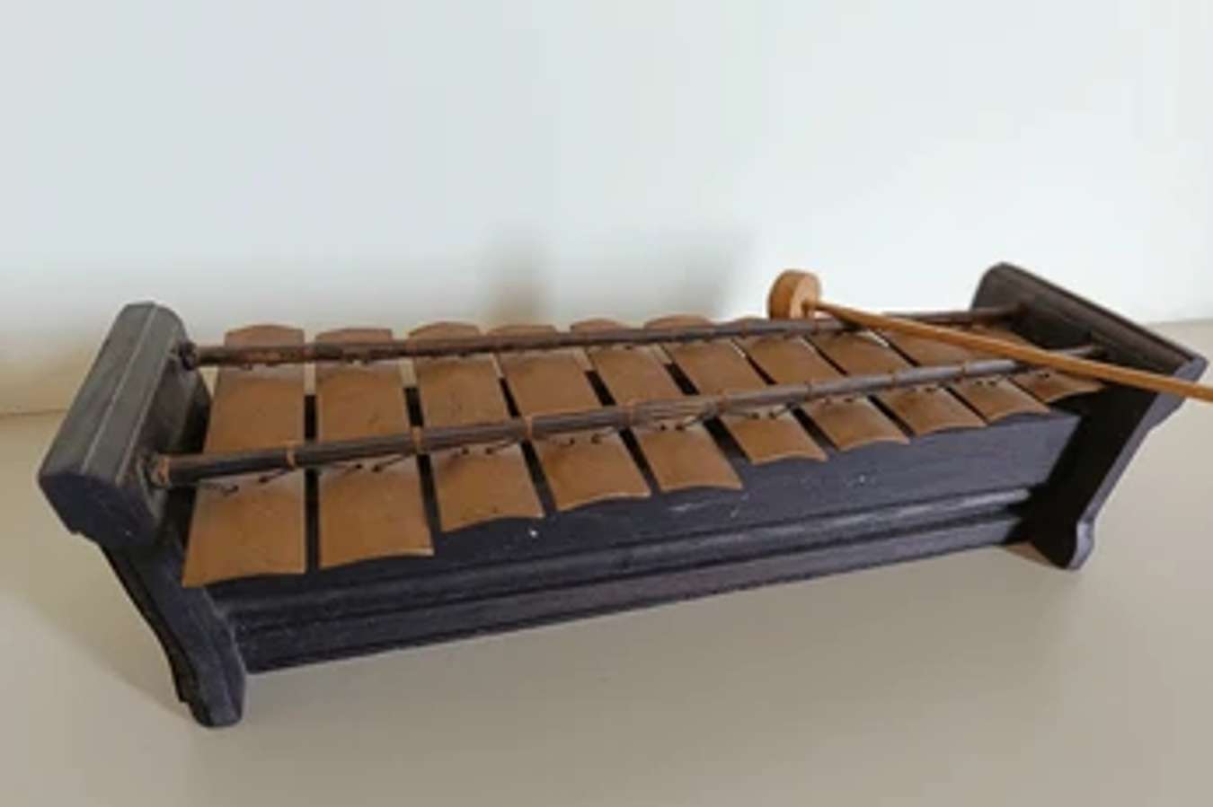 8 Alat Musik Tradisional yang Dipukul