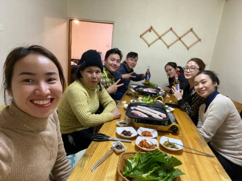 Trời lạnh được ăn thịt nướng là tuyệt vời nhất