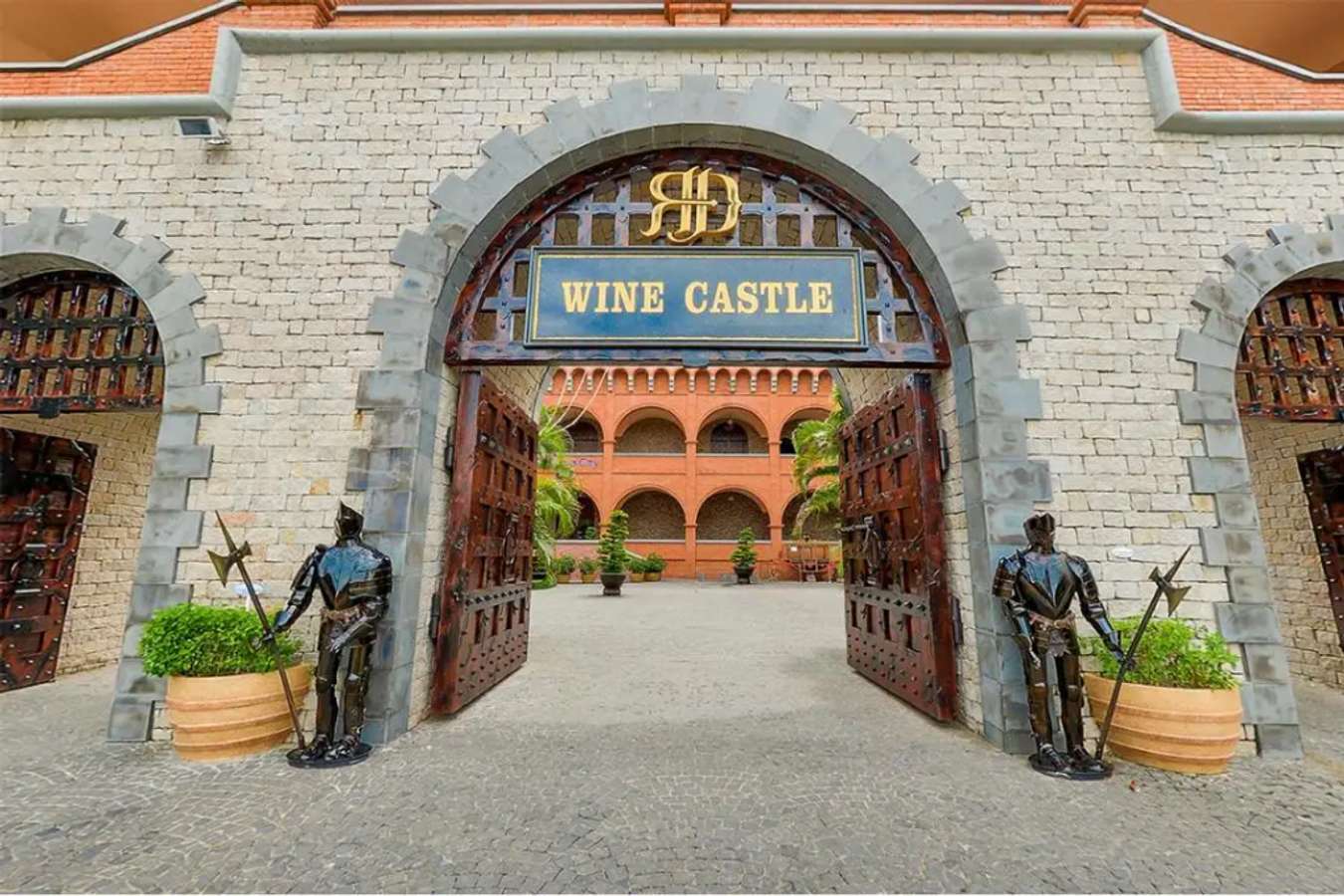 RD Wine Castle