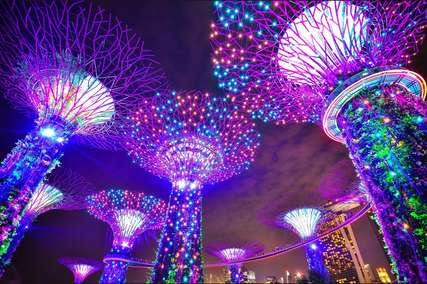 10 Iconic Architectural Landmarks in Singapore