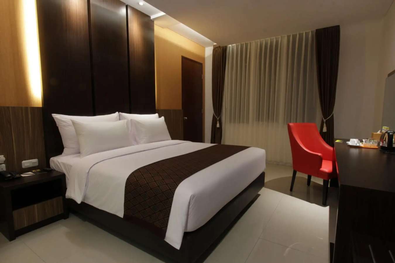 Ardan Hotel Bandung Bedroom