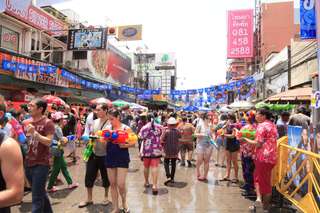 Time to Experience the Splash of Songkran in Bangkok!, Xperience Team