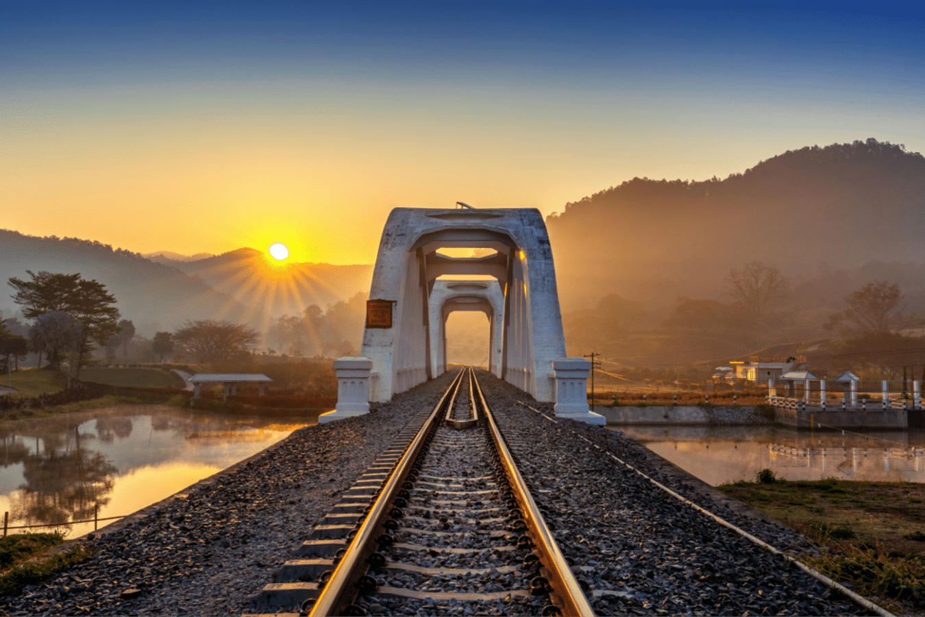 สะพานขาวทาชมภู