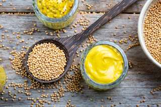 Mengenal Mustard, Saus Khas Eropa dengan 3 Pilihan Rasa, Travel Bestie