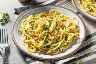 Resep Aglio Olio Mudah dan Praktis, Travel Bestie