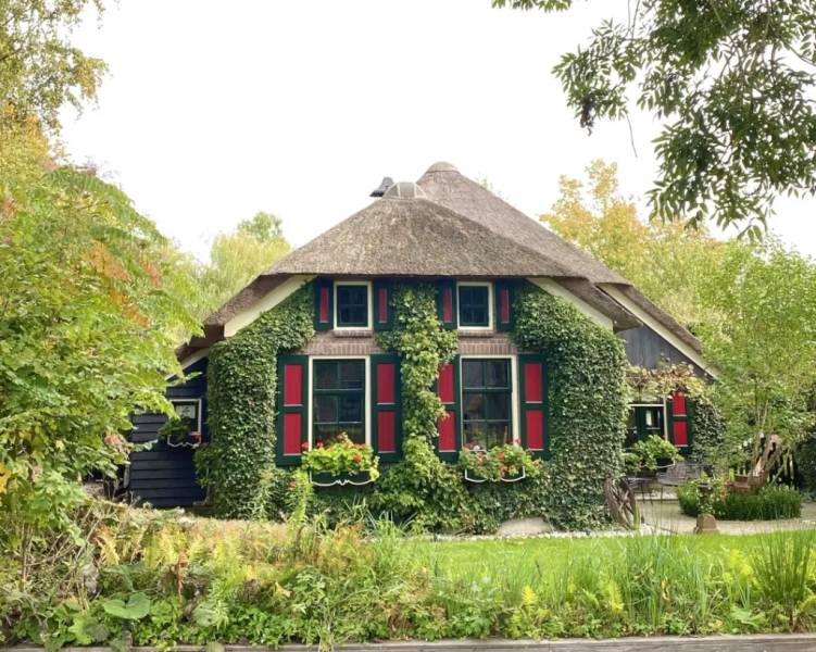 Làng cổ tích Giethoorn tại thủ đô Amsterdam