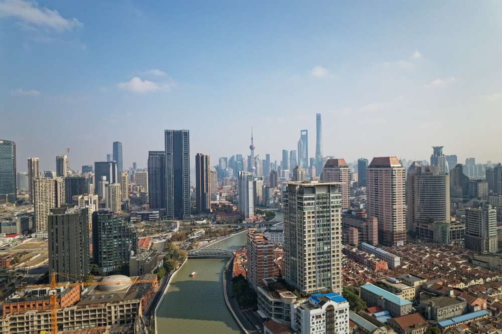 Exploring Shanghai: 7 Best Things To Do and Tips for First Timers!