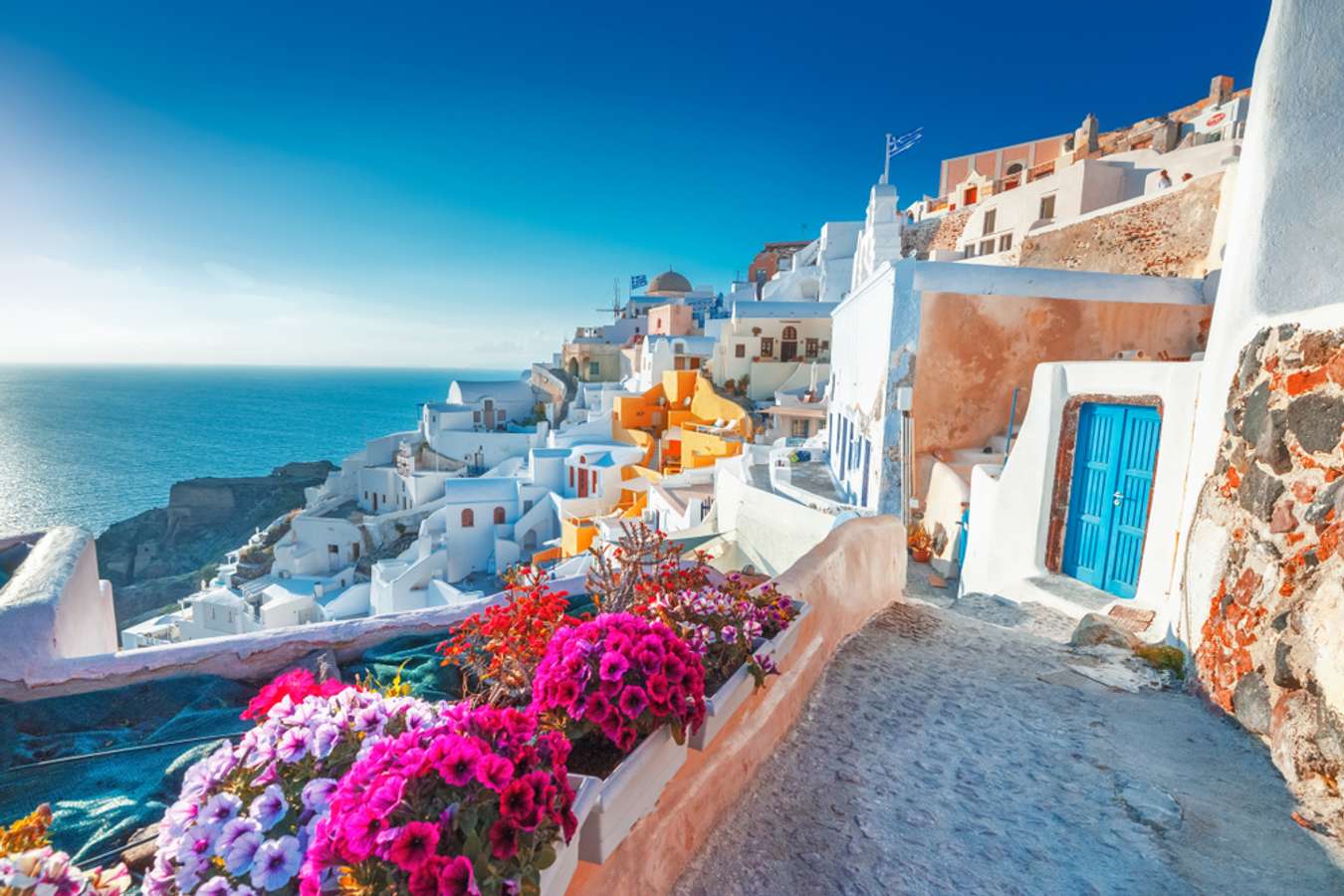 travel to oia greece