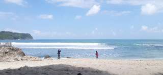 ​​8 Pantai di Wonogiri yang Punya Pesona Menakjubkan, Mas Bellboy