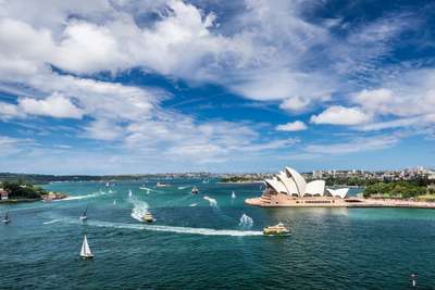 Panduan Pertama Mengunjungi Vivid Sydney, Travel Bestie