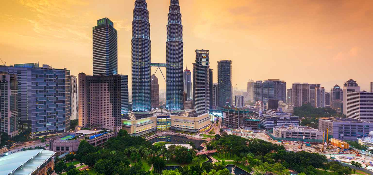 travel from singapore to malaysia by train