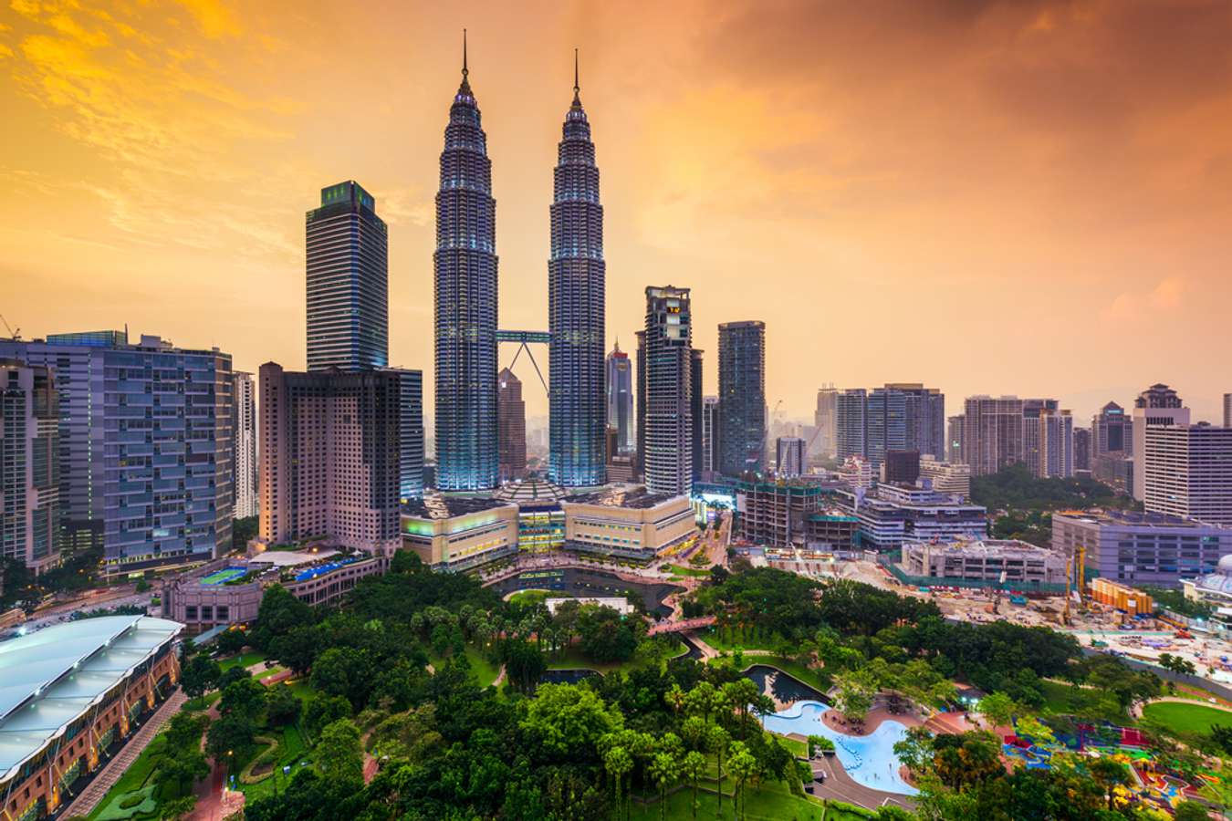 travel from singapore to malaysia by train