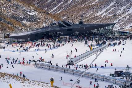 Ultimate Guides on New Zealand Ski Season 2024, Traveloka Team
