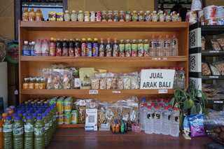 Bali Arak: The Traditional Spirit Every Australian Traveller Should Taste in 2026, Traveloka Team