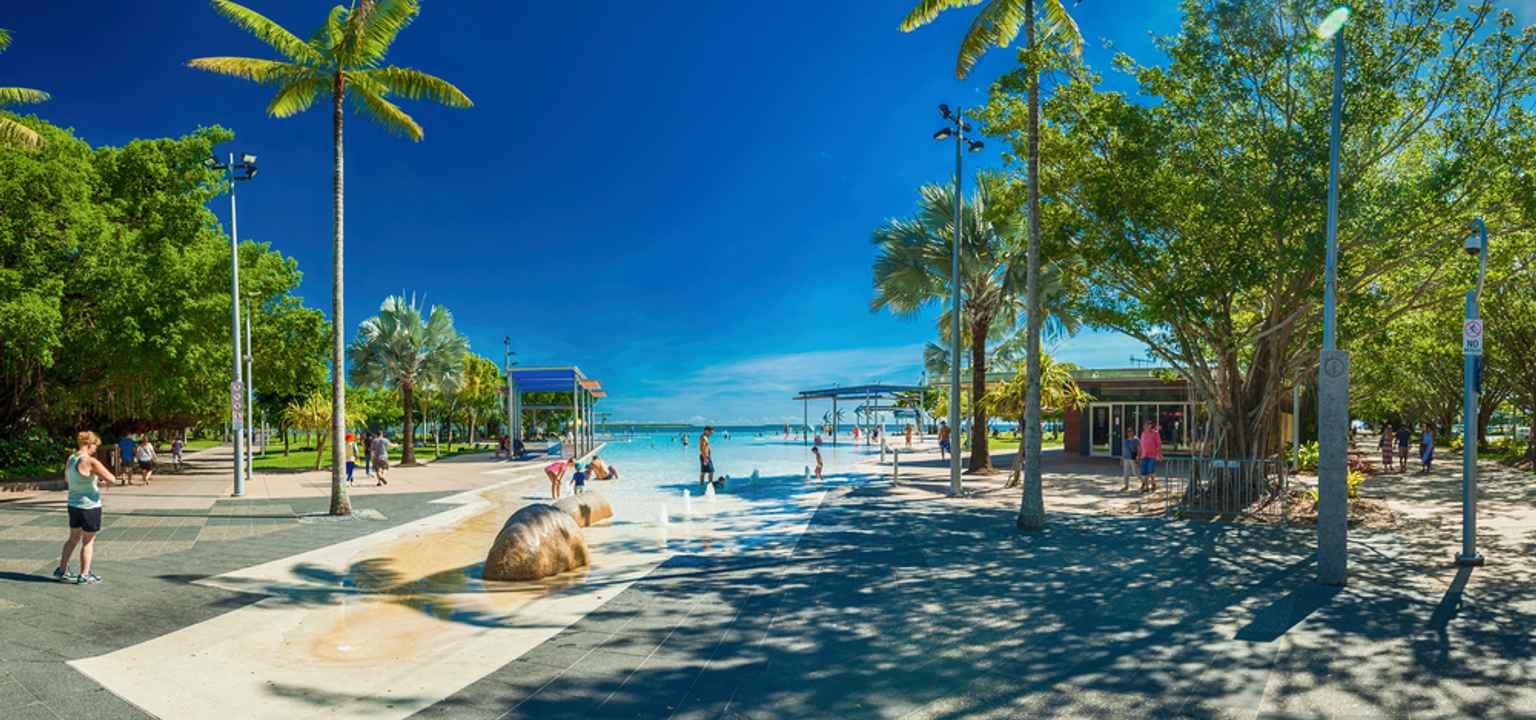 travel brisbane to cairns by train