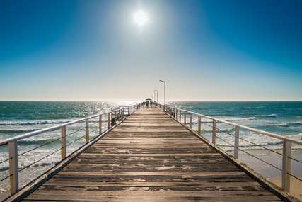 9 Best Beaches in Adelaide You Need to Visit in 2026, Traveloka Team